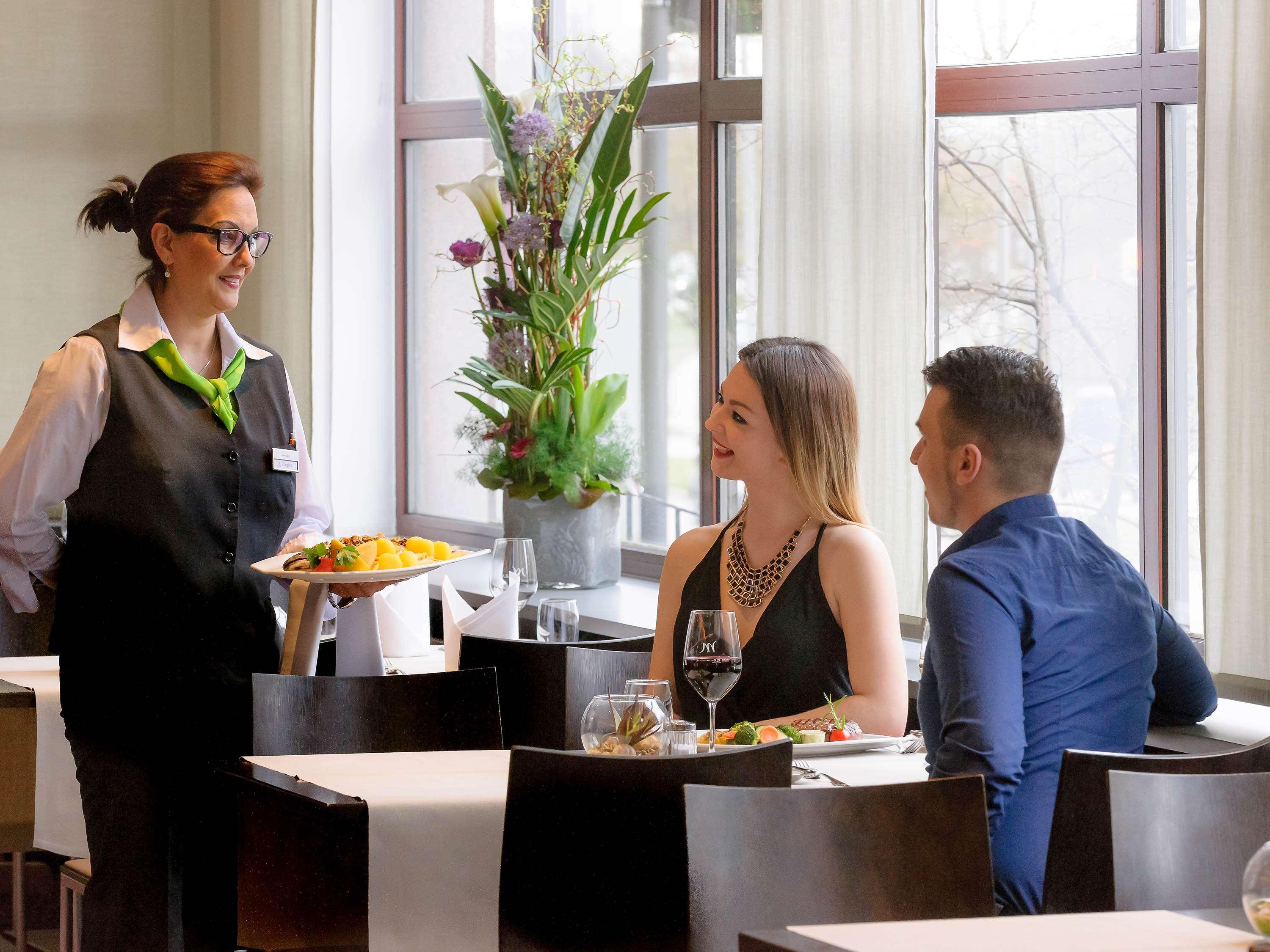 Mercure Hotel Muenchen Sued Messe Bagian luar foto