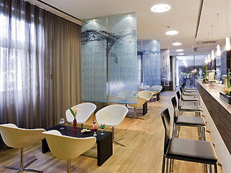 Mercure Hotel Muenchen Sued Messe Restoran foto